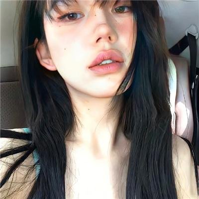 坐在门口的幽灵