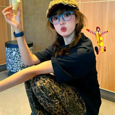 阿齐兹·安萨里:此时此刻